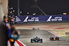 GP BAHRAIN, Gara winner Lewis Hamilton (GBR) Mercedes AMG F1 W12 takes the chequered flag at the end of the race ahead of second placed Max Verstappen (NLD) Red Bull Racing RB16B.
28.03.2021. Formula 1 World Championship, Rd 1, Bahrain Grand Prix, Sakhir, Bahrain, Gara Day.
- www.xpbimages.com, EMail: requests@xpbimages.com © Copyright: Moy / XPB Images