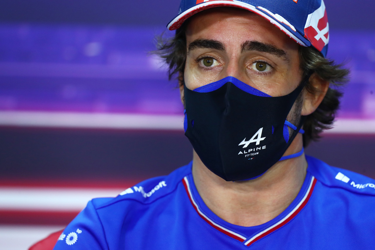 GP BAHRAIN, Fernando Alonso (ESP) Alpine F1 Team in the FIA Press Conference.
25.03.2021. Formula 1 World Championship, Rd 1, Bahrain Grand Prix, Sakhir, Bahrain, Preparation Day.
- www.xpbimages.com, EMail: requests@xpbimages.com © Copyright: FIA Pool Image for Editorial Use Only