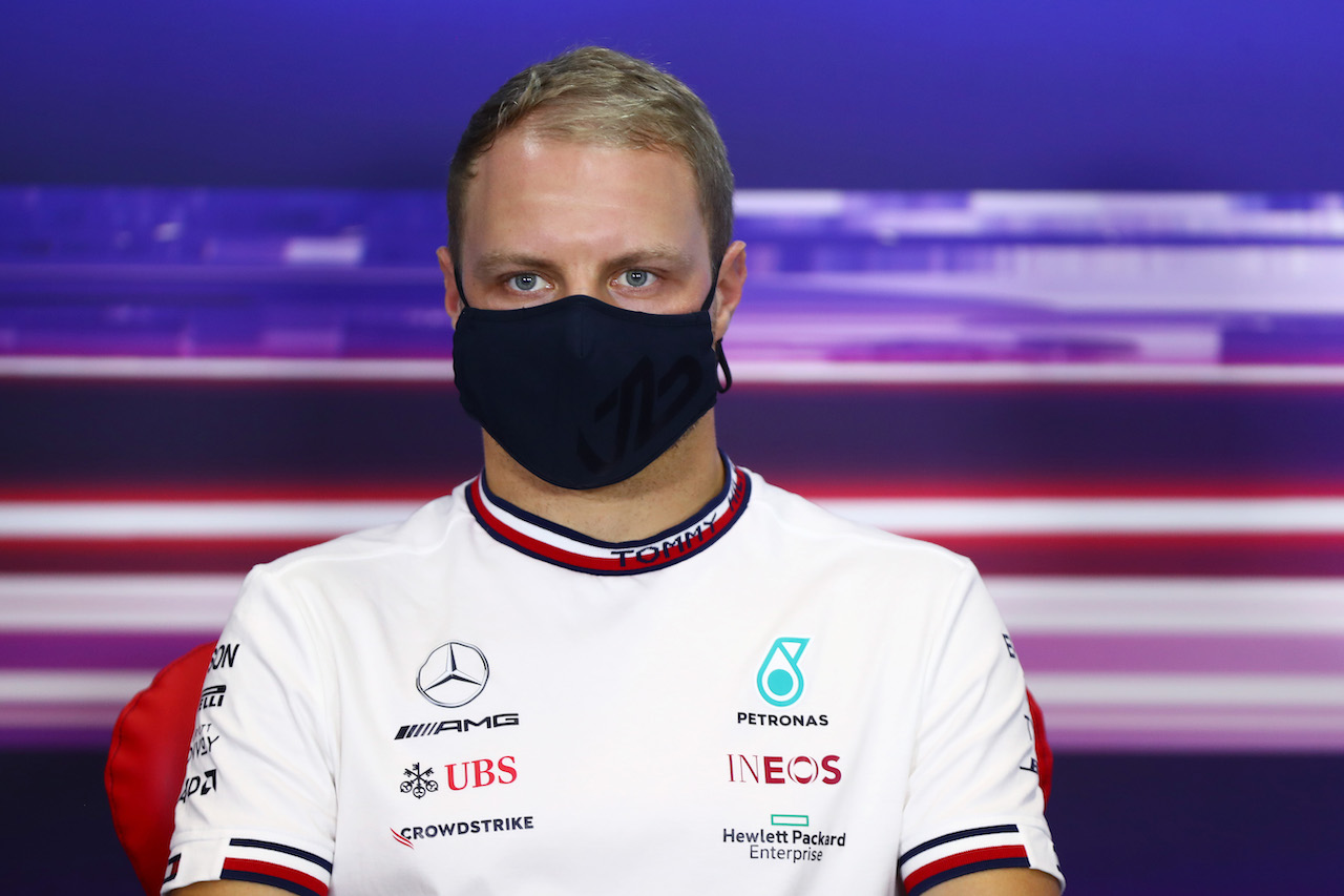 GP BAHRAIN, Valtteri Bottas (FIN) Mercedes AMG F1 in the FIA Press Conference.
25.03.2021. Formula 1 World Championship, Rd 1, Bahrain Grand Prix, Sakhir, Bahrain, Preparation Day.
- www.xpbimages.com, EMail: requests@xpbimages.com © Copyright: FIA Pool Image for Editorial Use Only