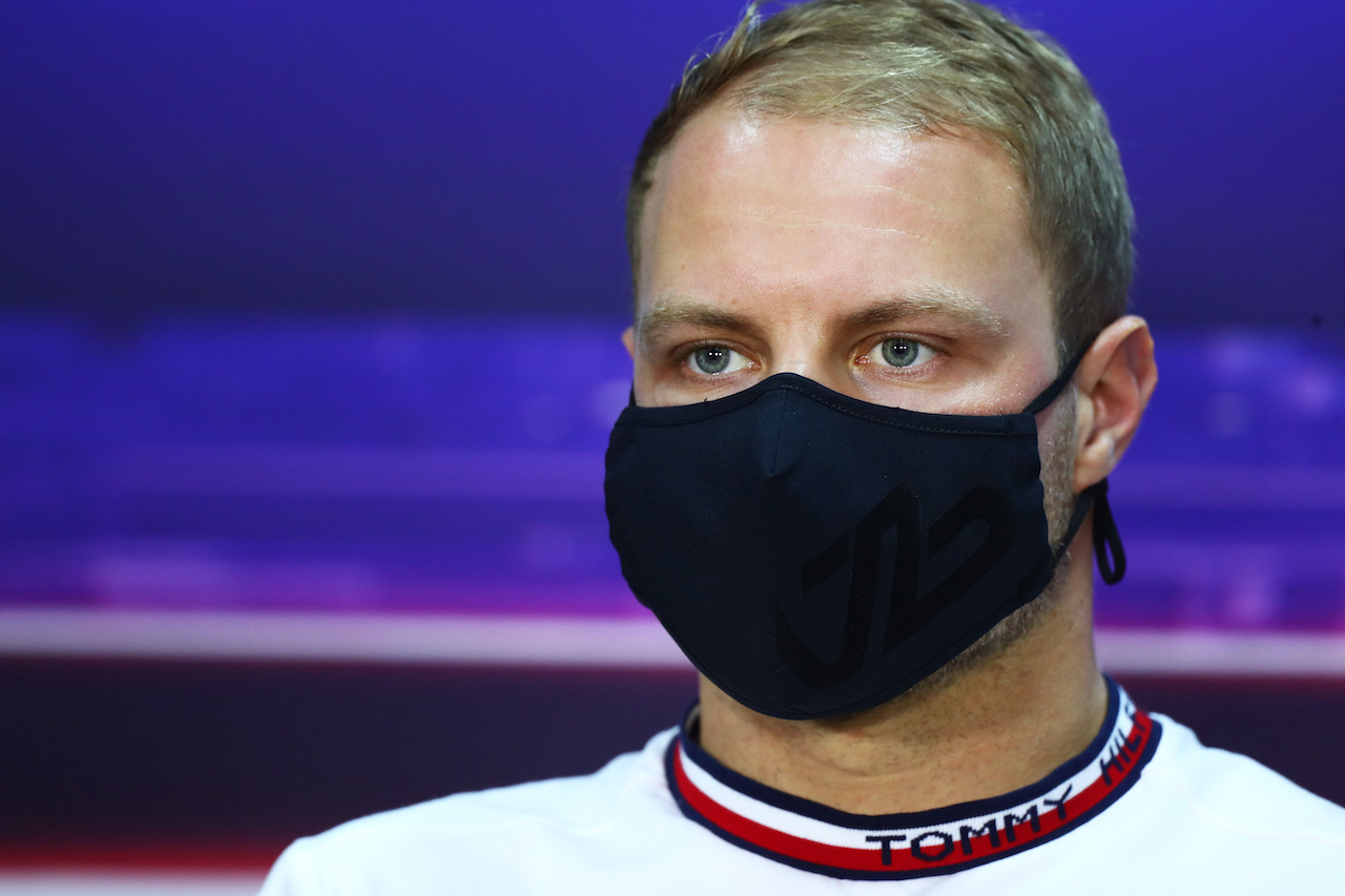 GP BAHRAIN, Valtteri Bottas (FIN) Mercedes AMG F1 in the FIA Press Conference.
25.03.2021. Formula 1 World Championship, Rd 1, Bahrain Grand Prix, Sakhir, Bahrain, Preparation Day.
- www.xpbimages.com, EMail: requests@xpbimages.com © Copyright: FIA Pool Image for Editorial Use Only