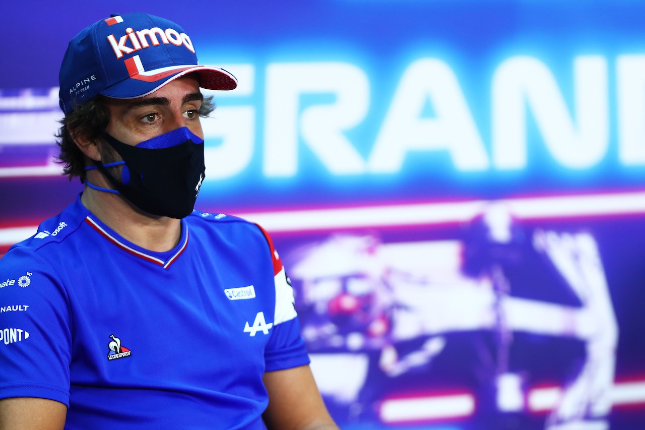 GP BAHRAIN, Fernando Alonso (ESP) Alpine F1 Team in the FIA Press Conference.
25.03.2021. Formula 1 World Championship, Rd 1, Bahrain Grand Prix, Sakhir, Bahrain, Preparation Day.
- www.xpbimages.com, EMail: requests@xpbimages.com © Copyright: FIA Pool Image for Editorial Use Only