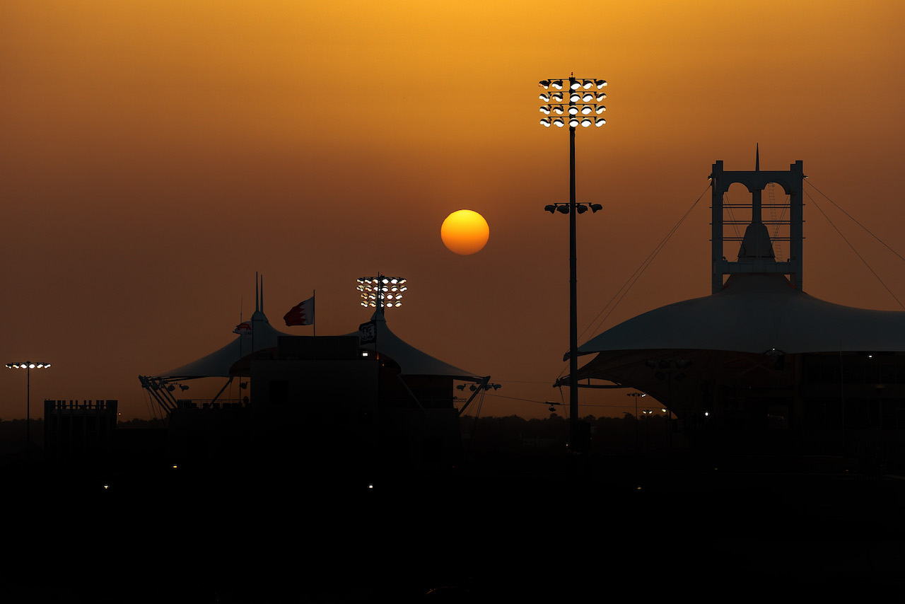 GP BAHRAIN, Track Atmosphere 
27.03.2021. Formula 1 World Championship, Rd 1, Bahrain Grand Prix, Sakhir, Bahrain, Qualifiche Day.
- www.xpbimages.com, EMail: requests@xpbimages.com ¬© Copyright: Charniaux / XPB Images