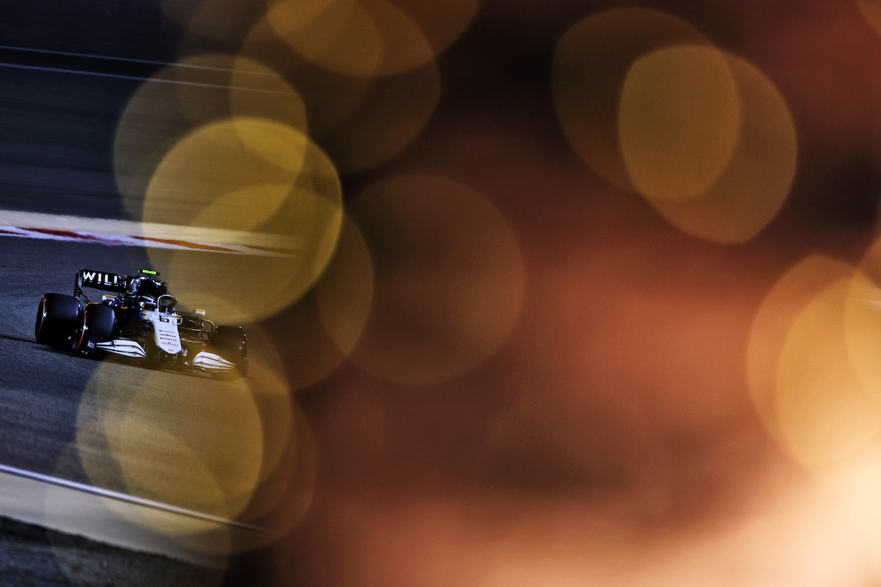 GP BAHRAIN, Nicholas Latifi (CDN) Williams Racing FW43B.
27.03.2021. Formula 1 World Championship, Rd 1, Bahrain Grand Prix, Sakhir, Bahrain, Qualifiche Day.
- www.xpbimages.com, EMail: requests@xpbimages.com © Copyright: Charniaux / XPB Images