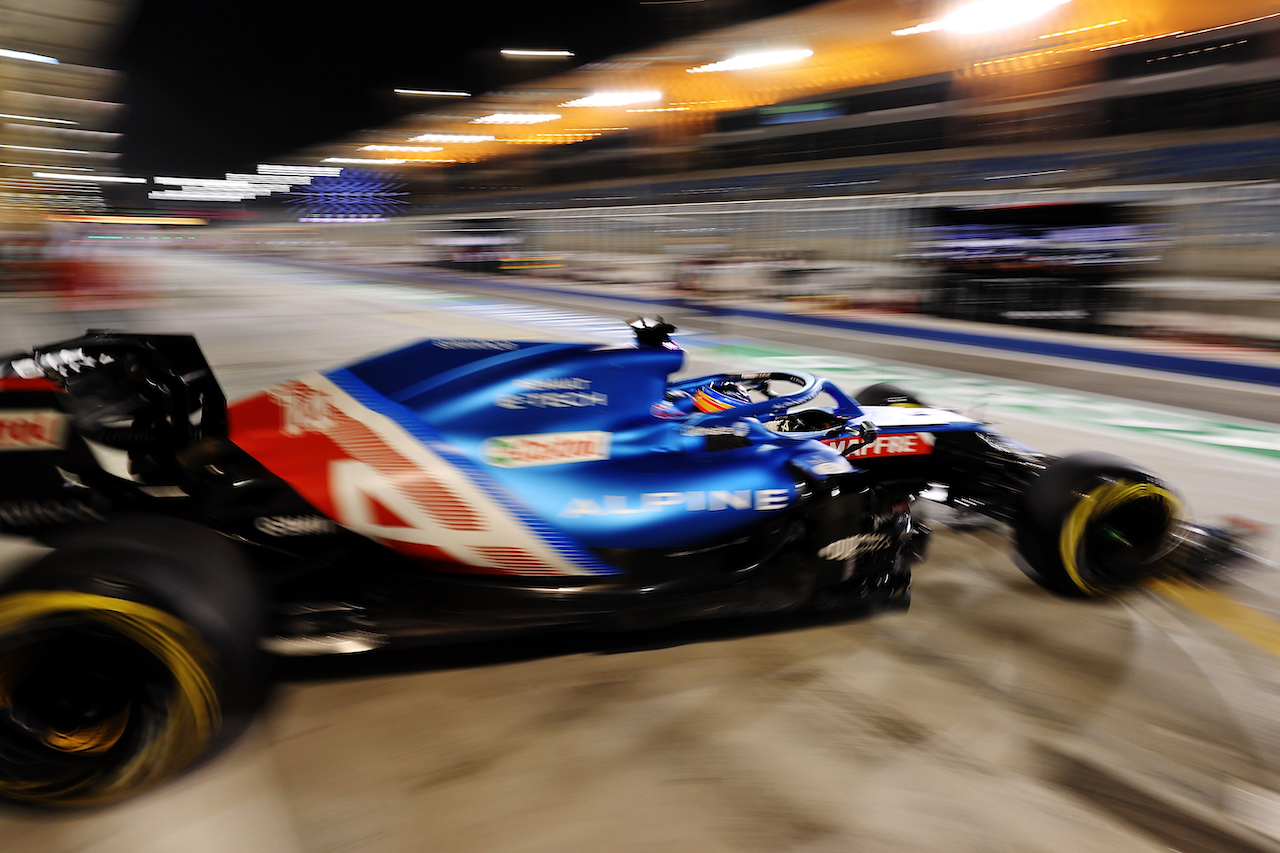 GP BAHRAIN, Fernando Alonso (ESP) Alpine F1 Team A521.
26.03.2021. Formula 1 World Championship, Rd 1, Bahrain Grand Prix, Sakhir, Bahrain, Practice Day
- www.xpbimages.com, EMail: requests@xpbimages.com © Copyright: Moy / XPB Images