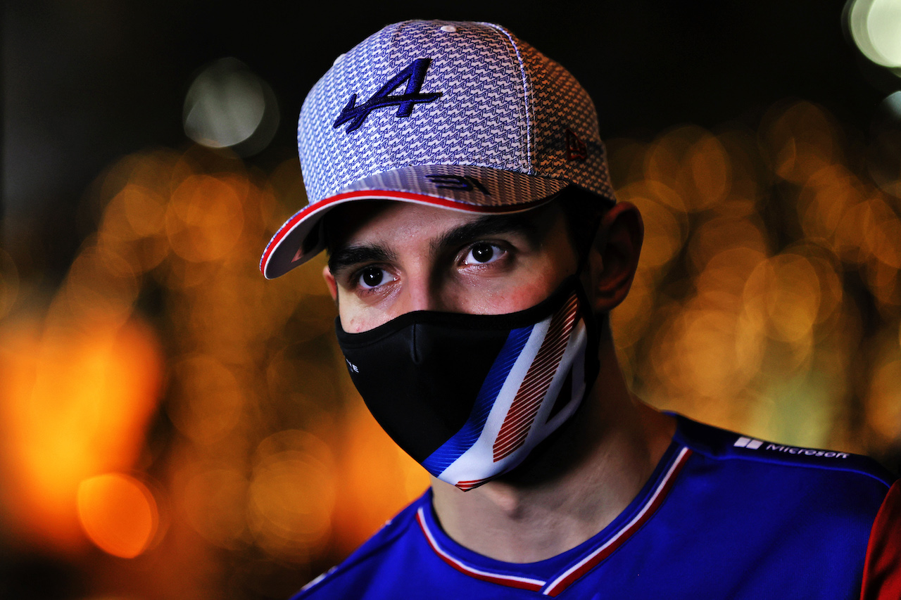 GP BAHRAIN, Esteban Ocon (FRA) Alpine F1 Team.
26.03.2021. Formula 1 World Championship, Rd 1, Bahrain Grand Prix, Sakhir, Bahrain, Practice Day
- www.xpbimages.com, EMail: requests@xpbimages.com © Copyright: Moy / XPB Images