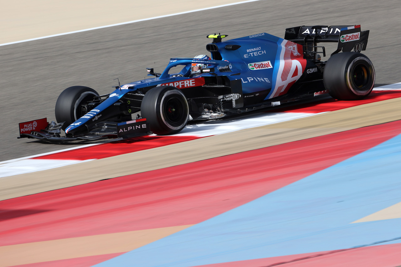 GP BAHRAIN, Esteban Ocon (FRA), Alpine F1 Team 
26.03.2021. Formula 1 World Championship, Rd 1, Bahrain Grand Prix, Sakhir, Bahrain, Practice Day
- www.xpbimages.com, EMail: requests@xpbimages.com ¬© Copyright: Charniaux / XPB Images