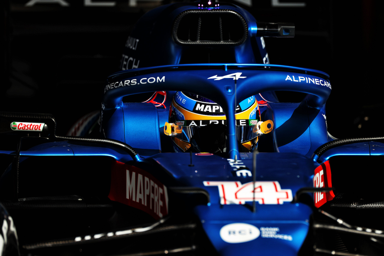 GP BAHRAIN, Fernando Alonso (ESP) Alpine F1 Team A521.
26.03.2021. Formula 1 World Championship, Rd 1, Bahrain Grand Prix, Sakhir, Bahrain, Practice Day
- www.xpbimages.com, EMail: requests@xpbimages.com © Copyright: Moy / XPB Images