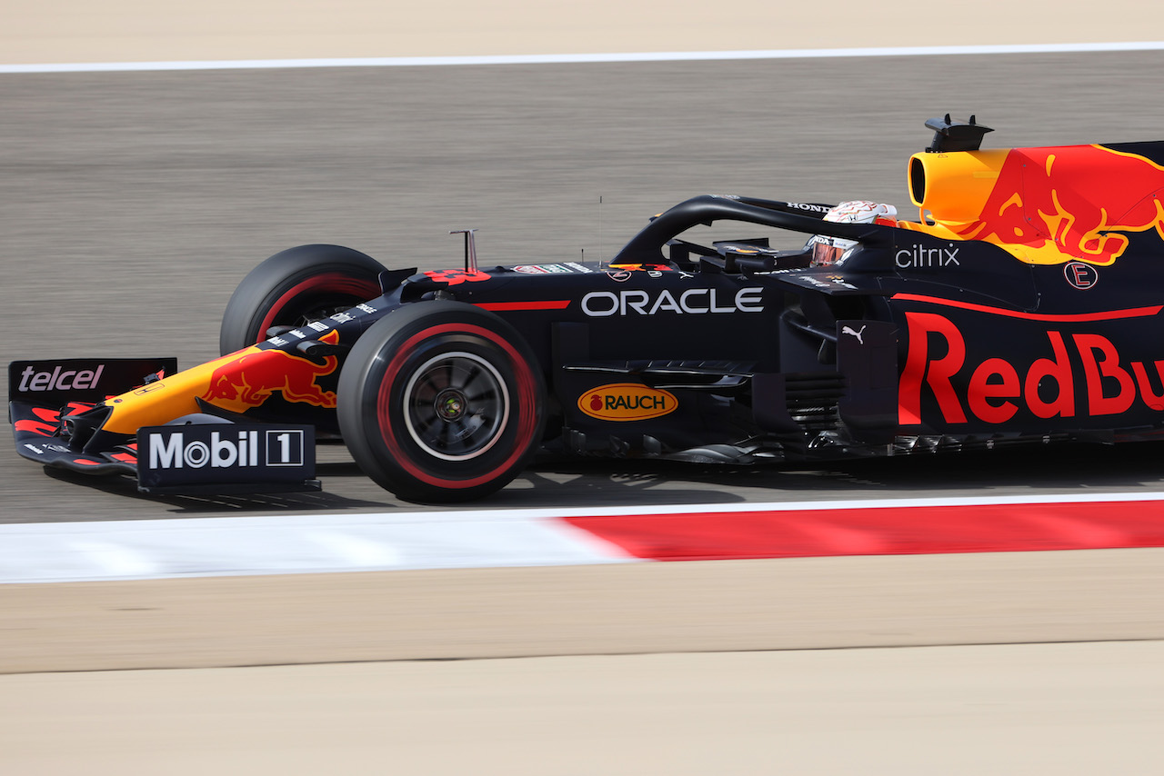 GP BAHRAIN, Max Verstappen (NLD), Red Bull Racing 
26.03.2021. Formula 1 World Championship, Rd 1, Bahrain Grand Prix, Sakhir, Bahrain, Practice Day
- www.xpbimages.com, EMail: requests@xpbimages.com ¬© Copyright: Charniaux / XPB Images
