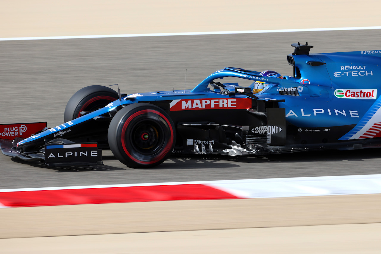 GP BAHRAIN, Fernando Alonso (ESP), Alpine F1 Team 
26.03.2021. Formula 1 World Championship, Rd 1, Bahrain Grand Prix, Sakhir, Bahrain, Practice Day
- www.xpbimages.com, EMail: requests@xpbimages.com © Copyright: Charniaux / XPB Images