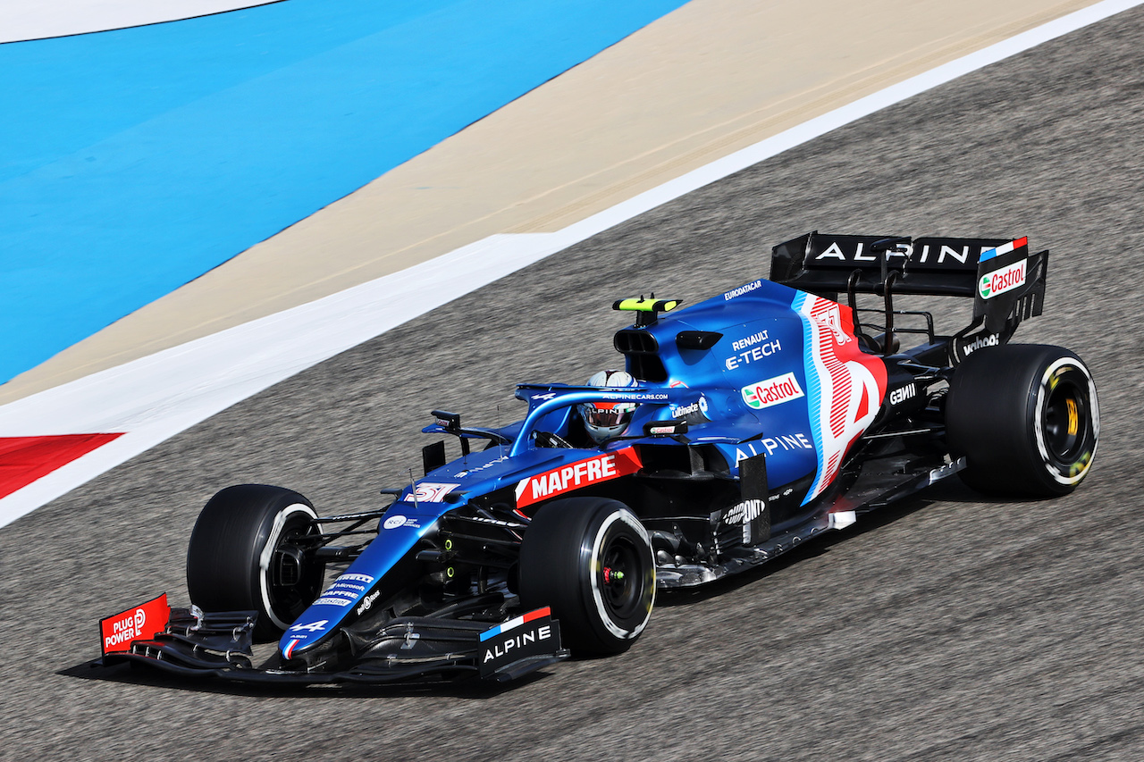 GP BAHRAIN, Esteban Ocon (FRA) Alpine F1 Team A521.
26.03.2021. Formula 1 World Championship, Rd 1, Bahrain Grand Prix, Sakhir, Bahrain, Practice Day
- www.xpbimages.com, EMail: requests@xpbimages.com © Copyright: Batchelor / XPB Images