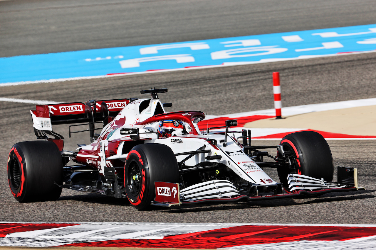 GP BAHRAIN, Kimi Raikkonen (FIN) Alfa Romeo Racing C41.
26.03.2021. Formula 1 World Championship, Rd 1, Bahrain Grand Prix, Sakhir, Bahrain, Practice Day
- www.xpbimages.com, EMail: requests@xpbimages.com © Copyright: Batchelor / XPB Images