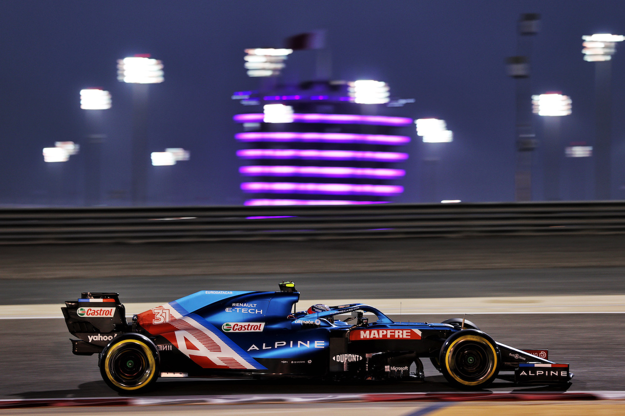 GP BAHRAIN, Esteban Ocon (FRA) Alpine F1 Team A521.
26.03.2021. Formula 1 World Championship, Rd 1, Bahrain Grand Prix, Sakhir, Bahrain, Practice Day
- www.xpbimages.com, EMail: requests@xpbimages.com © Copyright: Batchelor / XPB Images