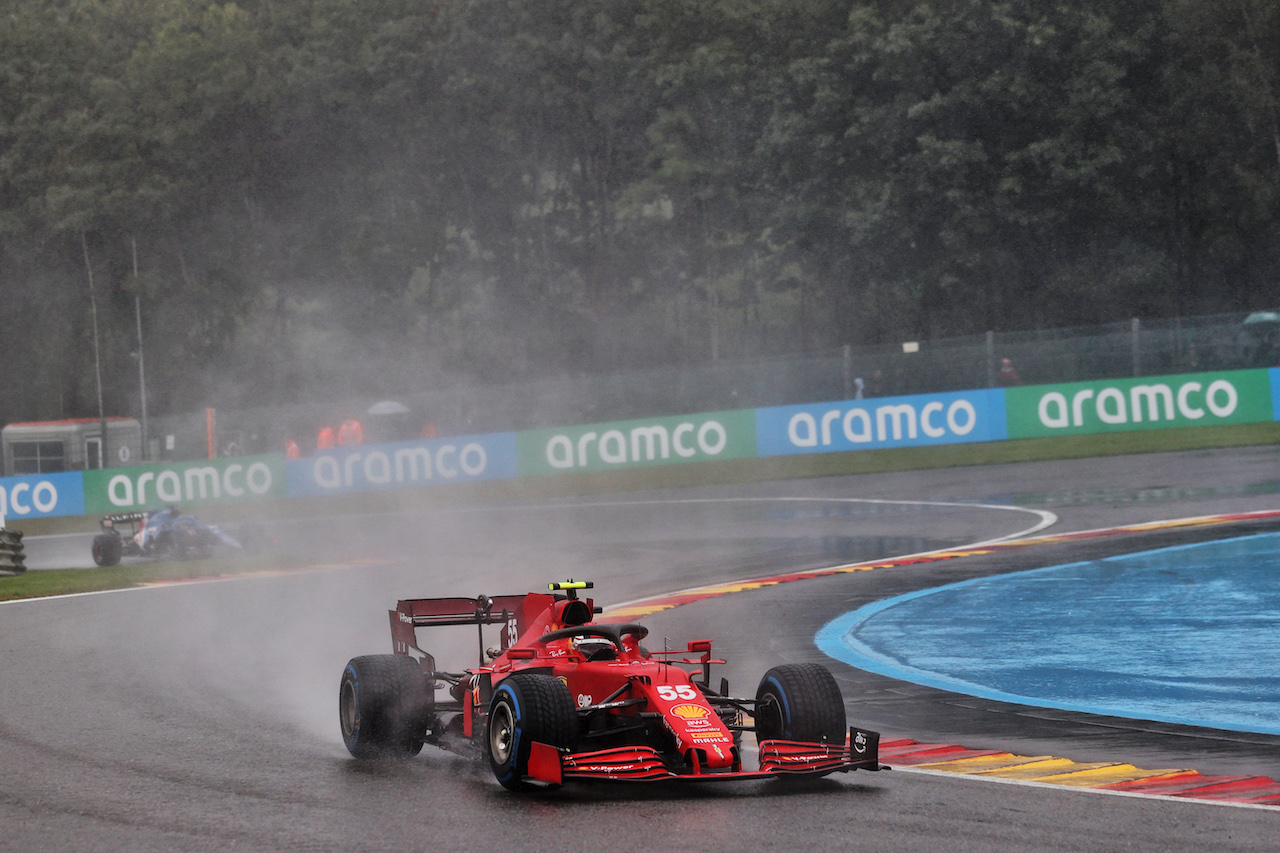 GP BELGIO, Carlos Sainz Jr (ESP) Ferrari SF-21.
29.08.2021. Formula 1 World Championship, Rd 12, Belgian Grand Prix, Spa Francorchamps, Belgium, Gara Day.
- www.xpbimages.com, EMail: requests@xpbimages.com © Copyright: Batchelor / XPB Images