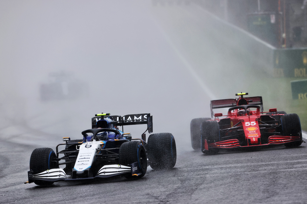 GP BELGIO, Nicholas Latifi (CDN) Williams Racing FW43B.
29.08.2021. Formula 1 World Championship, Rd 12, Belgian Grand Prix, Spa Francorchamps, Belgium, Gara Day.
- www.xpbimages.com, EMail: requests@xpbimages.com © Copyright: Charniaux / XPB Images