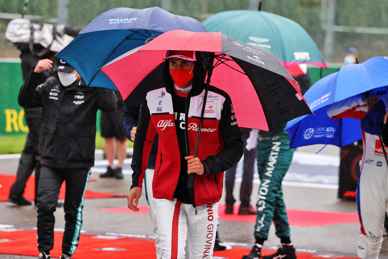 GP BELGIO, Antonio Giovinazzi (ITA) Alfa Romeo Racing C41 on the grid.
29.08.2021. Formula 1 World Championship, Rd 12, Belgian Grand Prix, Spa Francorchamps, Belgium, Gara Day.
- www.xpbimages.com, EMail: requests@xpbimages.com © Copyright: Moy / XPB Images