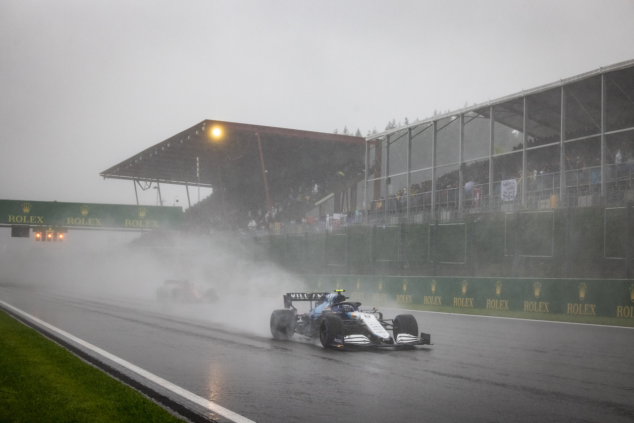 GP BELGIO, Nicholas Latifi (CDN) Williams Racing FW43B.
29.08.2021. Formula 1 World Championship, Rd 12, Belgian Grand Prix, Spa Francorchamps, Belgium, Gara Day.
- www.xpbimages.com, EMail: requests@xpbimages.com © Copyright: Bearne / XPB Images