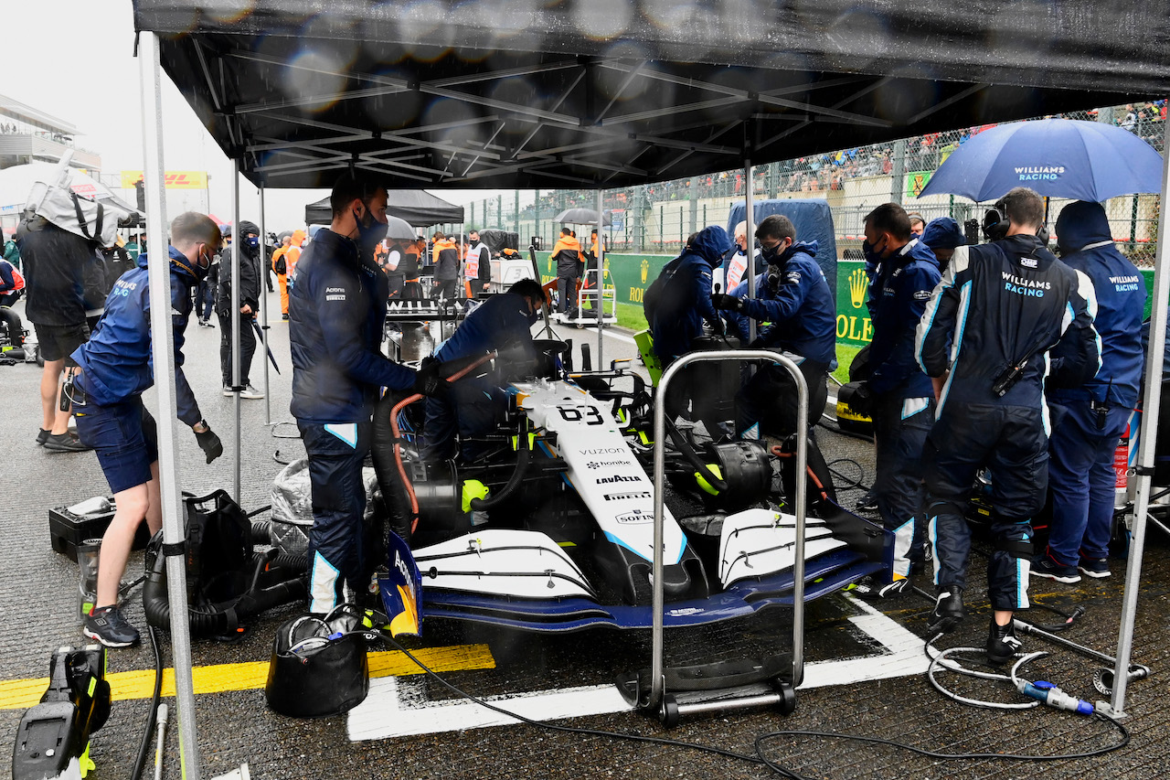 GP BELGIO, George Russell (GBR) Williams Racing FW43B on the grid.
29.08.2021. Formula 1 World Championship, Rd 12, Belgian Grand Prix, Spa Francorchamps, Belgium, Gara Day.
- www.xpbimages.com, EMail: requests@xpbimages.com © Copyright: FIA Pool Image for Editorial Use Only