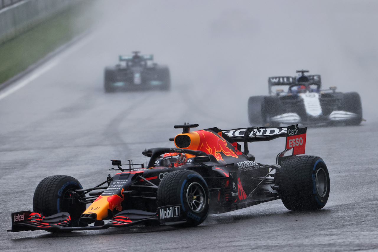 GP BELGIO, Max Verstappen (NLD) Red Bull Racing RB16B.
29.08.2021. Formula 1 World Championship, Rd 12, Belgian Grand Prix, Spa Francorchamps, Belgium, Gara Day.
- www.xpbimages.com, EMail: requests@xpbimages.com © Copyright: Charniaux / XPB Images