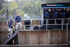 GP BELGIO, Nicholas Latifi (CDN) Williams Racing e George Russell (GBR) Williams Racing in the pits while the race is stopped.
29.08.2021. Formula 1 World Championship, Rd 12, Belgian Grand Prix, Spa Francorchamps, Belgium, Gara Day.
- www.xpbimages.com, EMail: requests@xpbimages.com © Copyright: Bearne / XPB Images