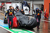 GP BELGIO, The Red Bull Racing RB16B of Sergio Perez (MEX) Red Bull Racing is recovered back to the pits.
29.08.2021. Formula 1 World Championship, Rd 12, Belgian Grand Prix, Spa Francorchamps, Belgium, Gara Day.
- www.xpbimages.com, EMail: requests@xpbimages.com © Copyright: Moy / XPB Images
