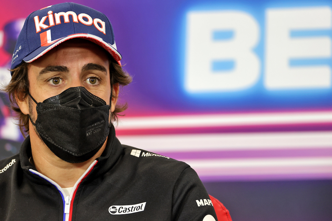 GP BELGIO, Fernando Alonso (ESP) Alpine F1 Team in the FIA Press Conference.
26.08.2021. Formula 1 World Championship, Rd 12, Belgian Grand Prix, Spa Francorchamps, Belgium, Preparation Day.
- www.xpbimages.com, EMail: requests@xpbimages.com © Copyright: Charniaux / XPB Images