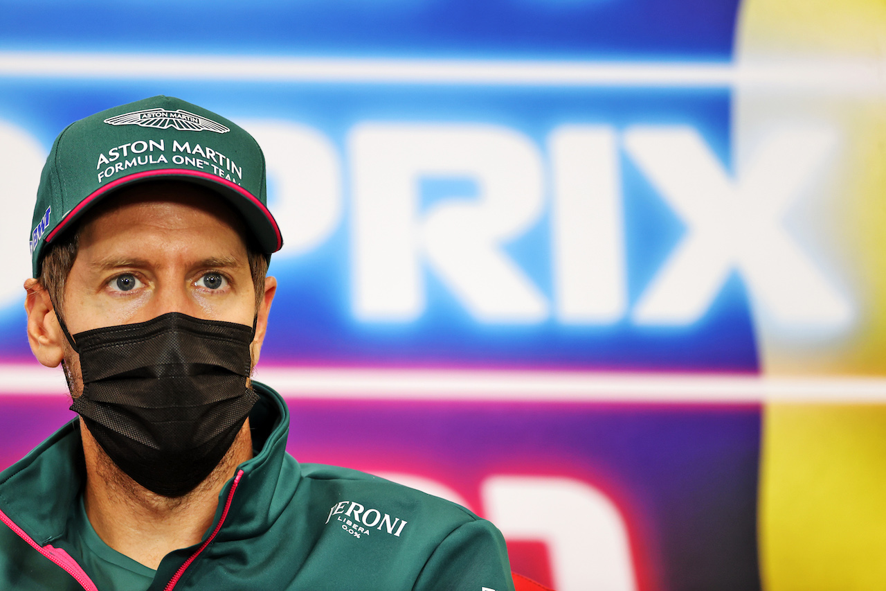 GP BELGIO, Sebastian Vettel (GER) Aston Martin F1 Team in the FIA Press Conference.
26.08.2021. Formula 1 World Championship, Rd 12, Belgian Grand Prix, Spa Francorchamps, Belgium, Preparation Day.
- www.xpbimages.com, EMail: requests@xpbimages.com © Copyright: Charniaux / XPB Images