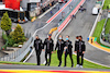 GP BELGIO, Fernando Alonso (ESP) Alpine F1 Team walks the circuit with the team.
26.08.2021. Formula 1 World Championship, Rd 12, Belgian Grand Prix, Spa Francorchamps, Belgium, Preparation Day.
- www.xpbimages.com, EMail: requests@xpbimages.com © Copyright: Moy / XPB Images