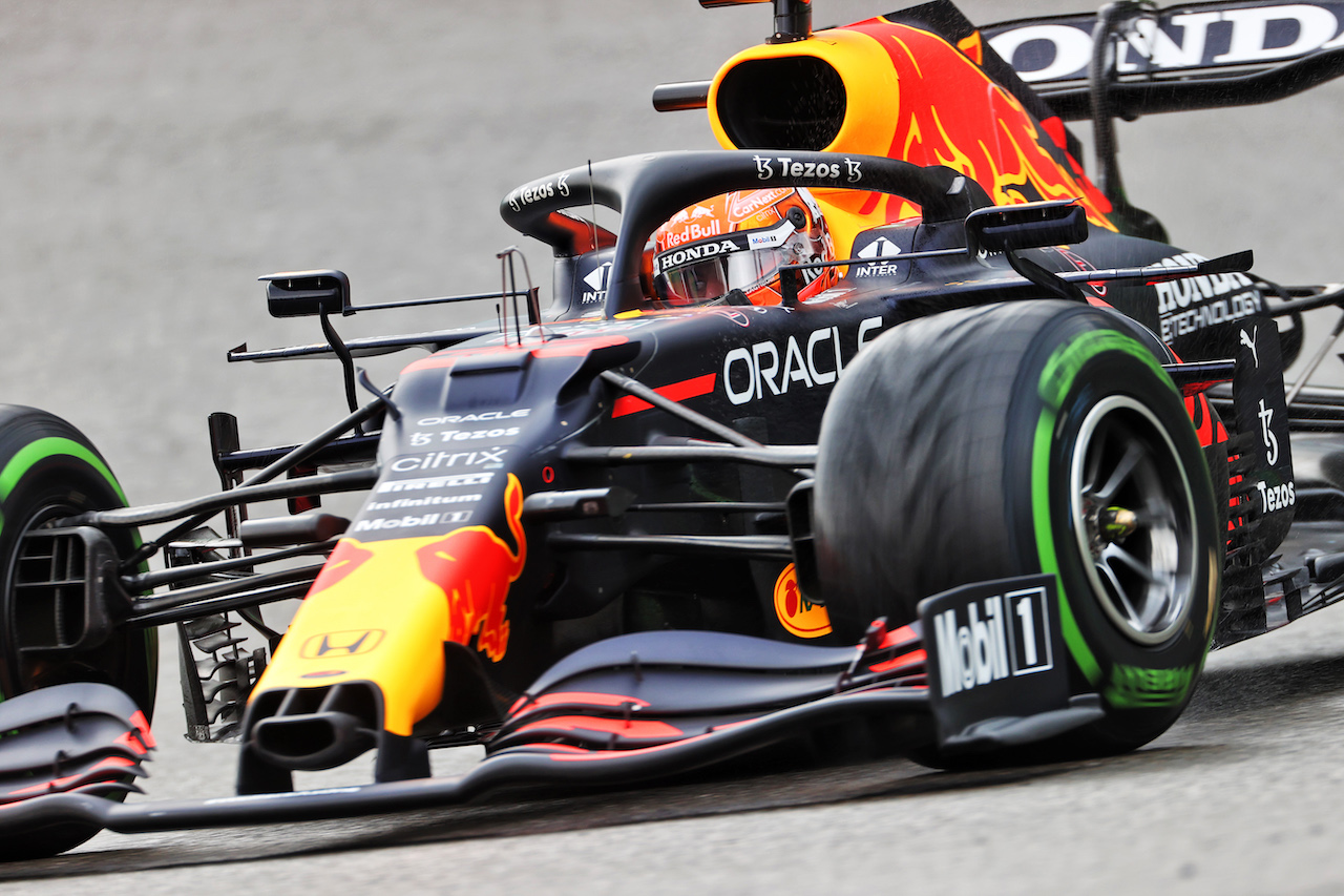 GP BELGIO, Max Verstappen (NLD) Red Bull Racing RB16B.
28.08.2021. Formula 1 World Championship, Rd 12, Belgian Grand Prix, Spa Francorchamps, Belgium, Qualifiche Day.
- www.xpbimages.com, EMail: requests@xpbimages.com © Copyright: Charniaux / XPB Images