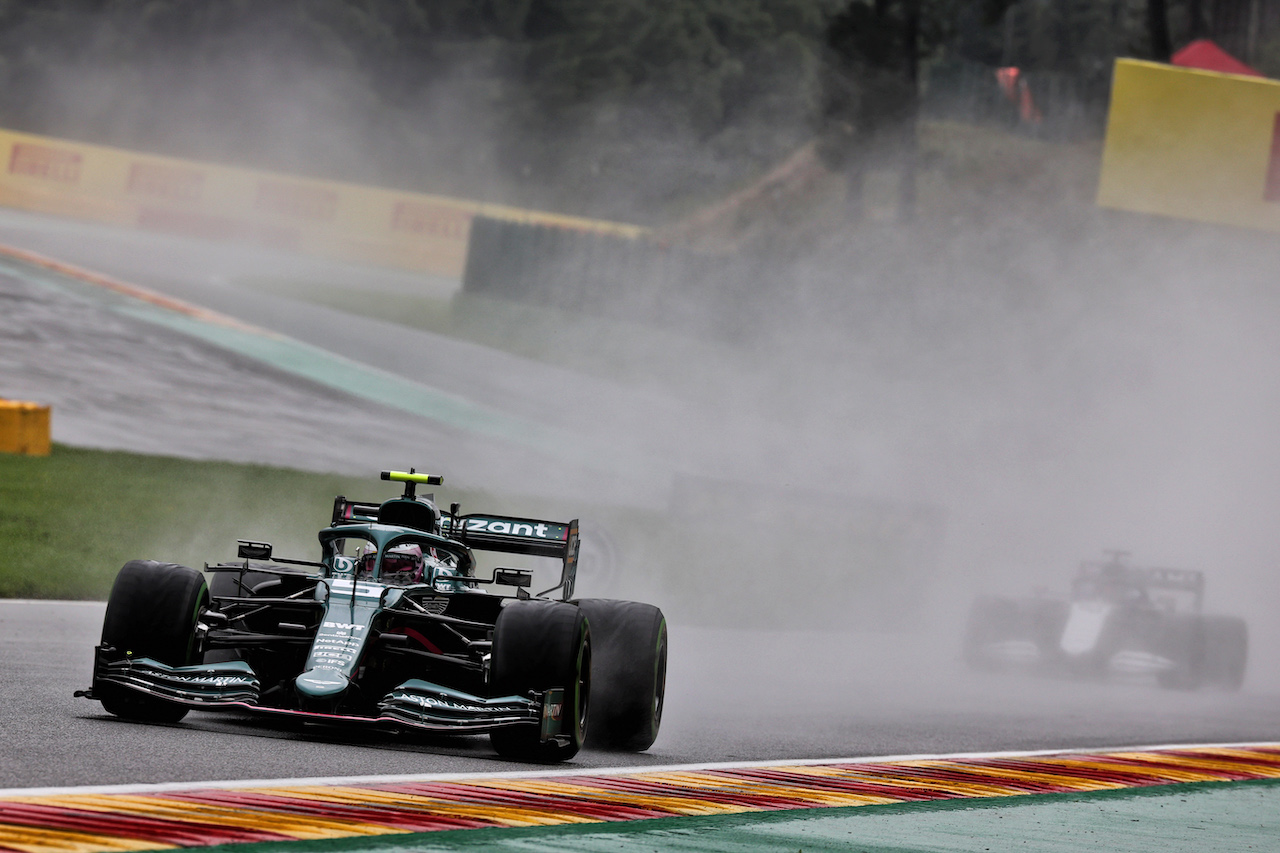 GP BELGIO, Sebastian Vettel (GER) Aston Martin F1 Team AMR21.
28.08.2021. Formula 1 World Championship, Rd 12, Belgian Grand Prix, Spa Francorchamps, Belgium, Qualifiche Day.
- www.xpbimages.com, EMail: requests@xpbimages.com © Copyright: Batchelor / XPB Images