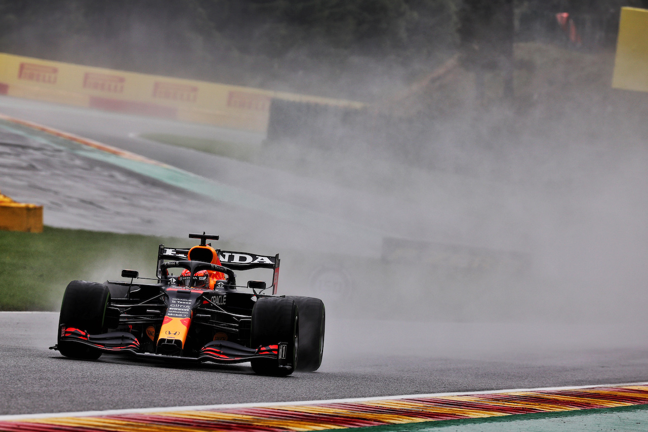 GP BELGIO, Max Verstappen (NLD) Red Bull Racing RB16B.
28.08.2021. Formula 1 World Championship, Rd 12, Belgian Grand Prix, Spa Francorchamps, Belgium, Qualifiche Day.
- www.xpbimages.com, EMail: requests@xpbimages.com © Copyright: Batchelor / XPB Images