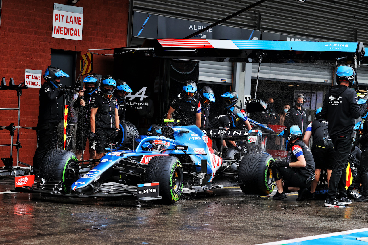 GP BELGIO, Esteban Ocon (FRA) Alpine F1 Team A521.
28.08.2021. Formula 1 World Championship, Rd 12, Belgian Grand Prix, Spa Francorchamps, Belgium, Qualifiche Day.
- www.xpbimages.com, EMail: requests@xpbimages.com © Copyright: Moy / XPB Images