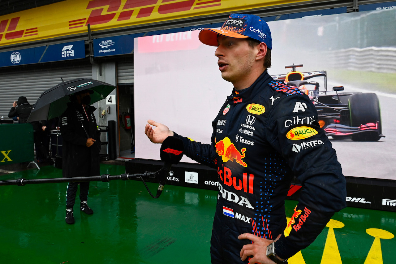 GP BELGIO, Pole sitter Max Verstappen (NLD) Red Bull Racing in qualifying parc ferme.
28.08.2021. Formula 1 World Championship, Rd 12, Belgian Grand Prix, Spa Francorchamps, Belgium, Qualifiche Day.
- www.xpbimages.com, EMail: requests@xpbimages.com © Copyright: FIA Pool Image for Editorial Use Only