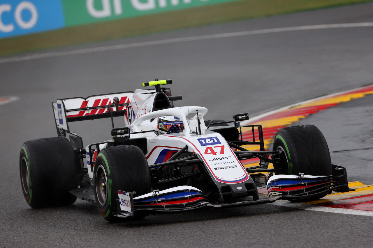 GP BELGIO, Mick Schumacher (GER) Haas VF-21.
28.08.2021. Formula 1 World Championship, Rd 12, Belgian Grand Prix, Spa Francorchamps, Belgium, Qualifiche Day.
- www.xpbimages.com, EMail: requests@xpbimages.com © Copyright: Batchelor / XPB Images