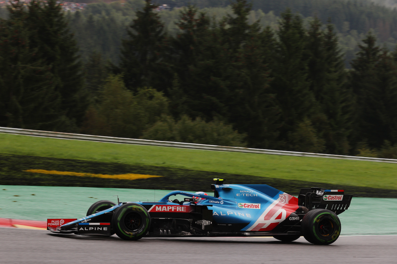 GP BELGIO, Esteban Ocon (FRA) Alpine F1 Team A521.
28.08.2021. Formula 1 World Championship, Rd 12, Belgian Grand Prix, Spa Francorchamps, Belgium, Qualifiche Day.
- www.xpbimages.com, EMail: requests@xpbimages.com © Copyright: Batchelor / XPB Images