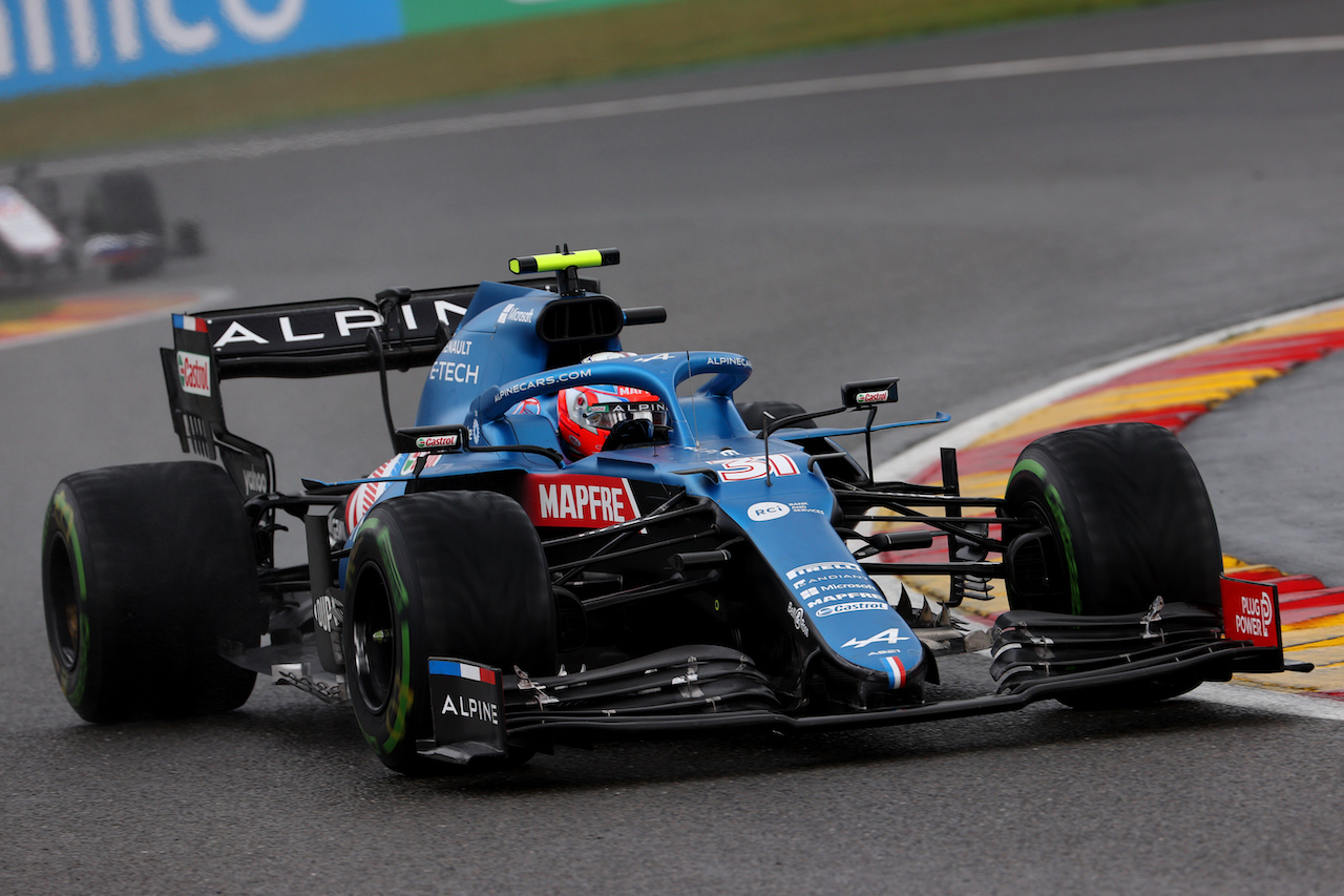 GP BELGIO, Esteban Ocon (FRA) Alpine F1 Team A521.
28.08.2021. Formula 1 World Championship, Rd 12, Belgian Grand Prix, Spa Francorchamps, Belgium, Qualifiche Day.
- www.xpbimages.com, EMail: requests@xpbimages.com © Copyright: Batchelor / XPB Images