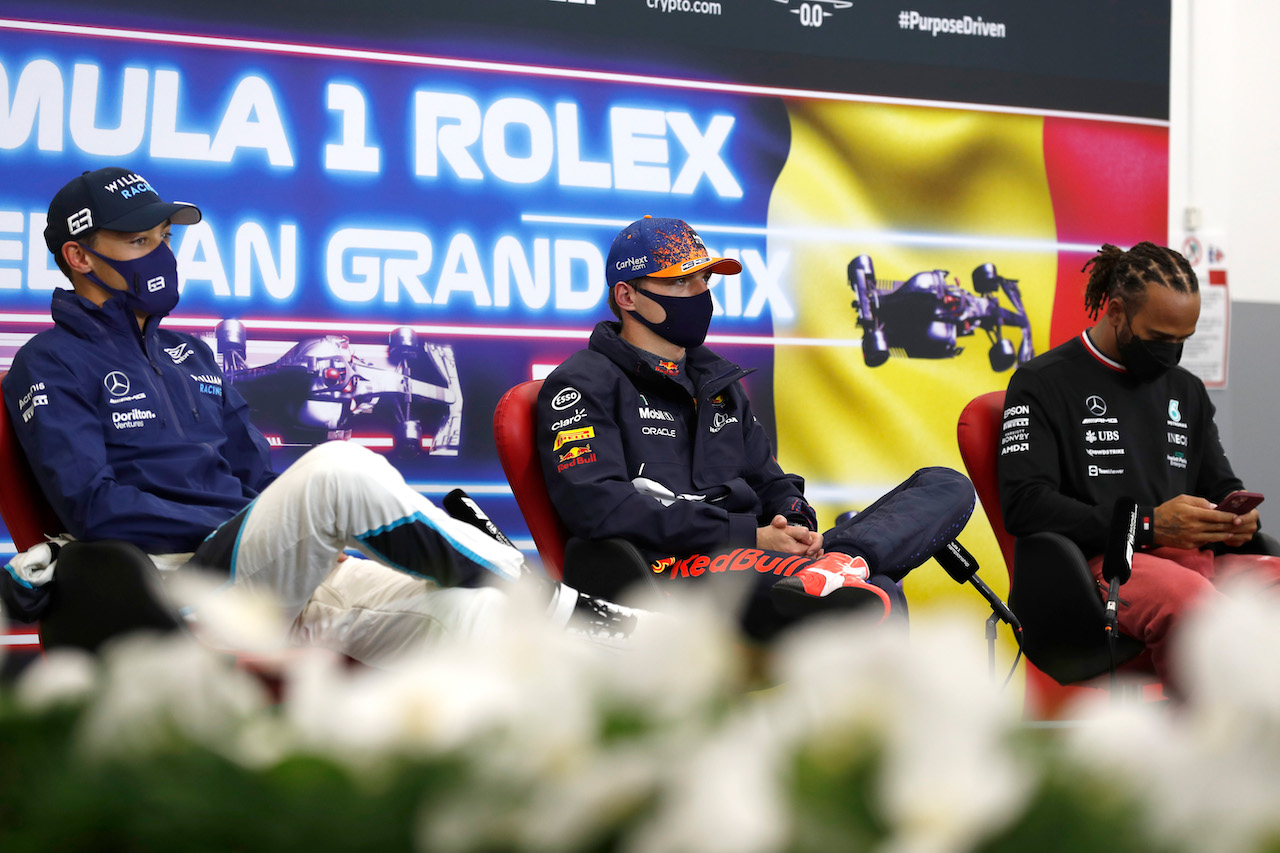 GP BELGIO, (L to R): George Russell (GBR) Williams Racing; Max Verstappen (NLD) Red Bull Racing; e Lewis Hamilton (GBR) Mercedes AMG F1, in the post qualifying FIA Press Conference.
28.08.2021. Formula 1 World Championship, Rd 12, Belgian Grand Prix, Spa Francorchamps, Belgium, Qualifiche Day.
- www.xpbimages.com, EMail: requests@xpbimages.com © Copyright: FIA Pool Image for Editorial Use Only