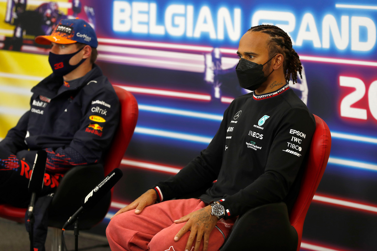 GP BELGIO, Lewis Hamilton (GBR) Mercedes AMG F1 e Max Verstappen (NLD) Red Bull Racing in the post qualifying FIA Press Conference.
28.08.2021. Formula 1 World Championship, Rd 12, Belgian Grand Prix, Spa Francorchamps, Belgium, Qualifiche Day.
- www.xpbimages.com, EMail: requests@xpbimages.com © Copyright: FIA Pool Image for Editorial Use Only