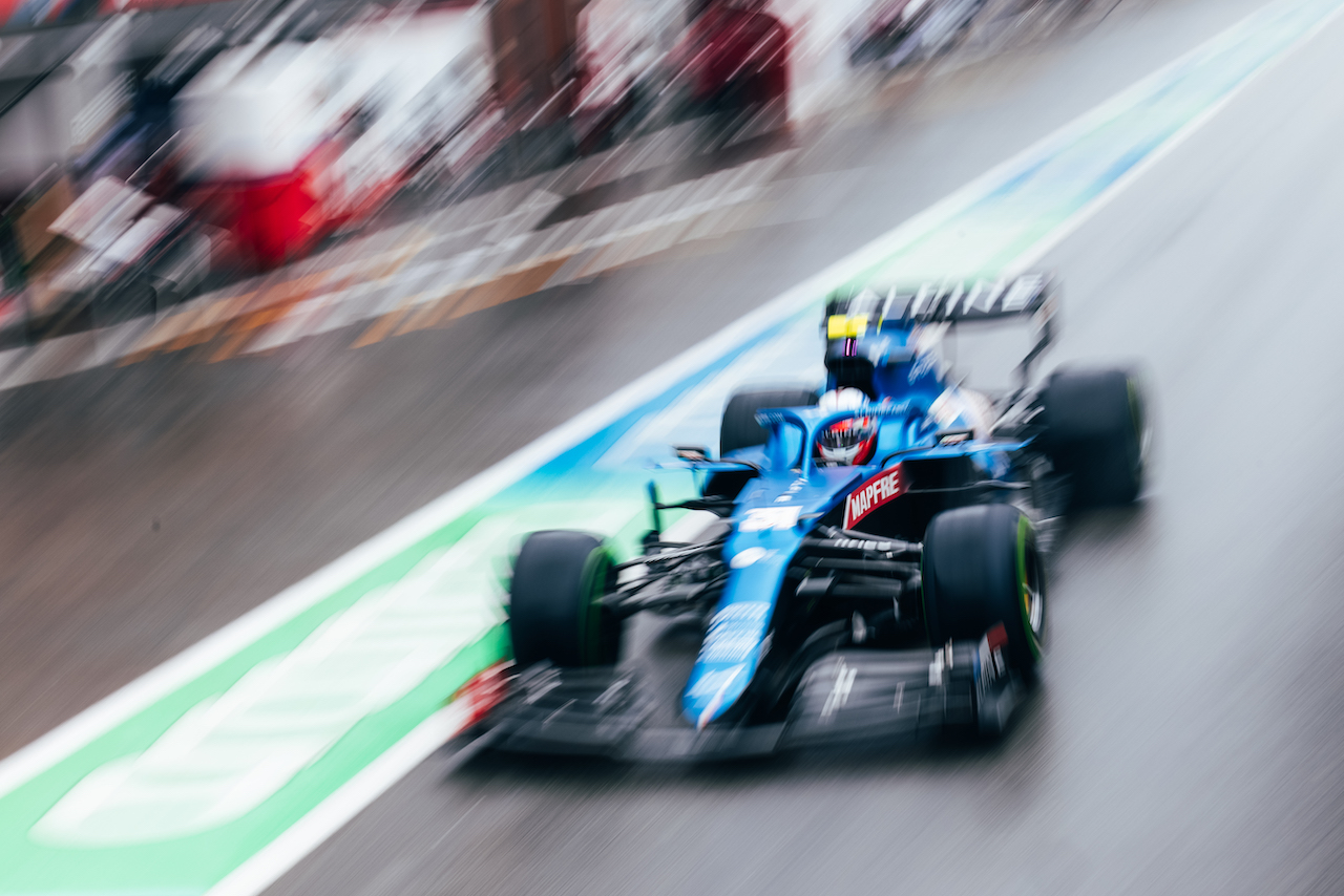 GP BELGIO, Esteban Ocon (FRA) Alpine F1 Team A521.
28.08.2021. Formula 1 World Championship, Rd 12, Belgian Grand Prix, Spa Francorchamps, Belgium, Qualifiche Day.
- www.xpbimages.com, EMail: requests@xpbimages.com © Copyright: Bearne / XPB Images