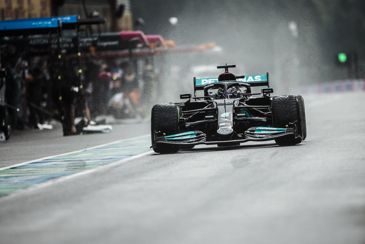 GP BELGIO, Lewis Hamilton (GBR) Mercedes AMG F1 W12.
28.08.2021. Formula 1 World Championship, Rd 12, Belgian Grand Prix, Spa Francorchamps, Belgium, Qualifiche Day.
- www.xpbimages.com, EMail: requests@xpbimages.com © Copyright: Bearne / XPB Images