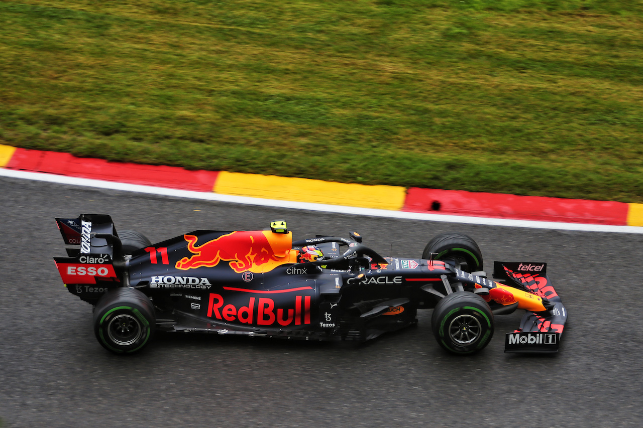 GP BELGIO, Sergio Perez (MEX) Red Bull Racing RB16B.
28.08.2021. Formula 1 World Championship, Rd 12, Belgian Grand Prix, Spa Francorchamps, Belgium, Qualifiche Day.
- www.xpbimages.com, EMail: requests@xpbimages.com © Copyright: XPB Images