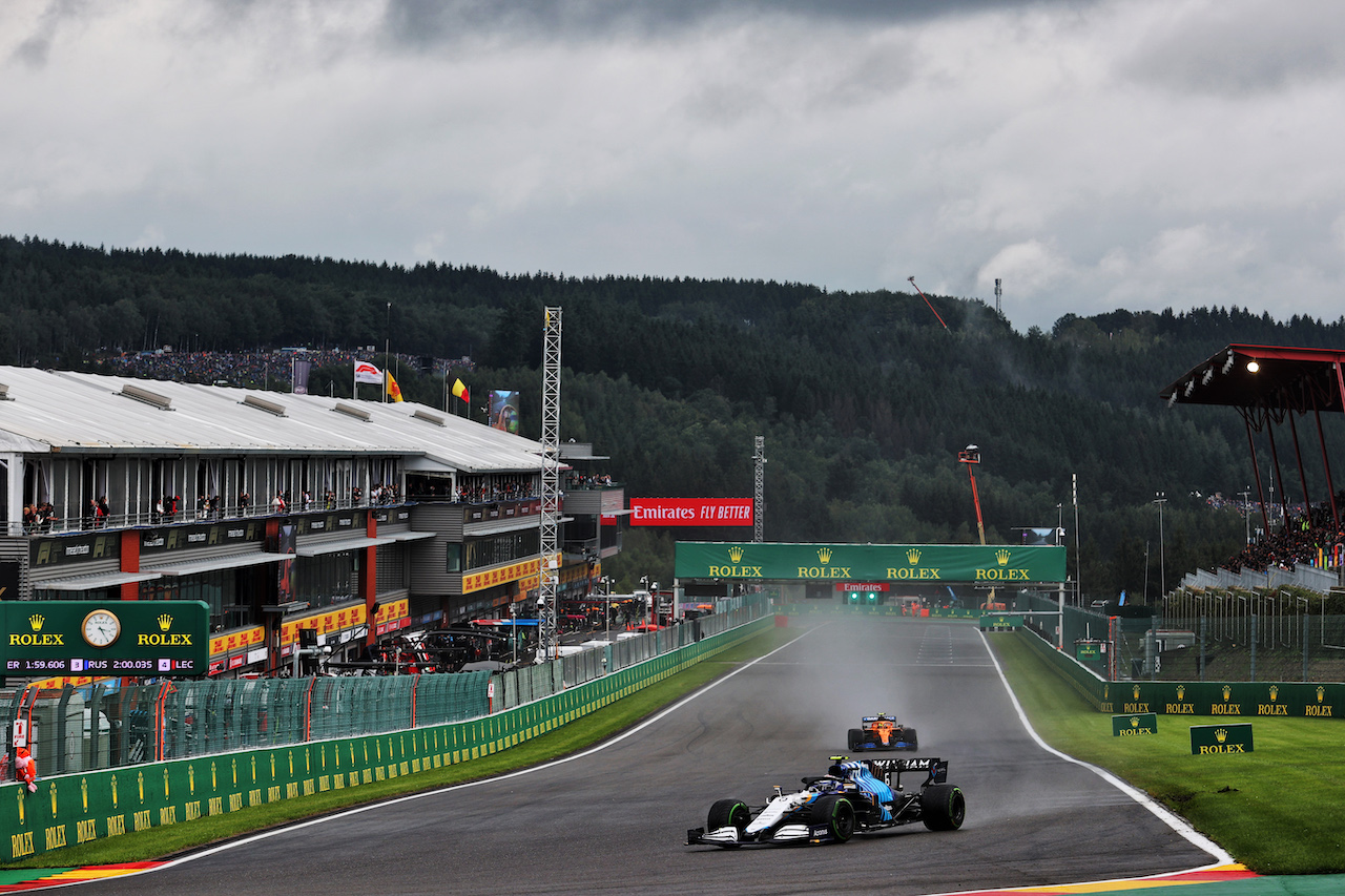 GP BELGIO, Nicholas Latifi (CDN) Williams Racing FW43B.
28.08.2021. Formula 1 World Championship, Rd 12, Belgian Grand Prix, Spa Francorchamps, Belgium, Qualifiche Day.
- www.xpbimages.com, EMail: requests@xpbimages.com © Copyright: Charniaux / XPB Images