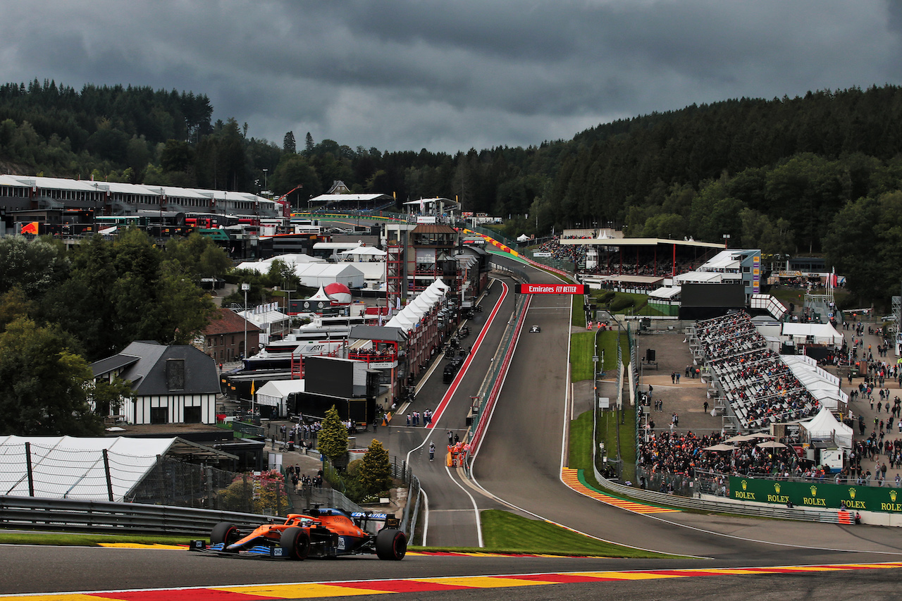 GP BELGIO, Daniel Ricciardo (AUS) McLaren MCL35M.
27.08.2021. Formula 1 World Championship, Rd 12, Belgian Grand Prix, Spa Francorchamps, Belgium, Practice Day.
- www.xpbimages.com, EMail: requests@xpbimages.com © Copyright: XPB Images