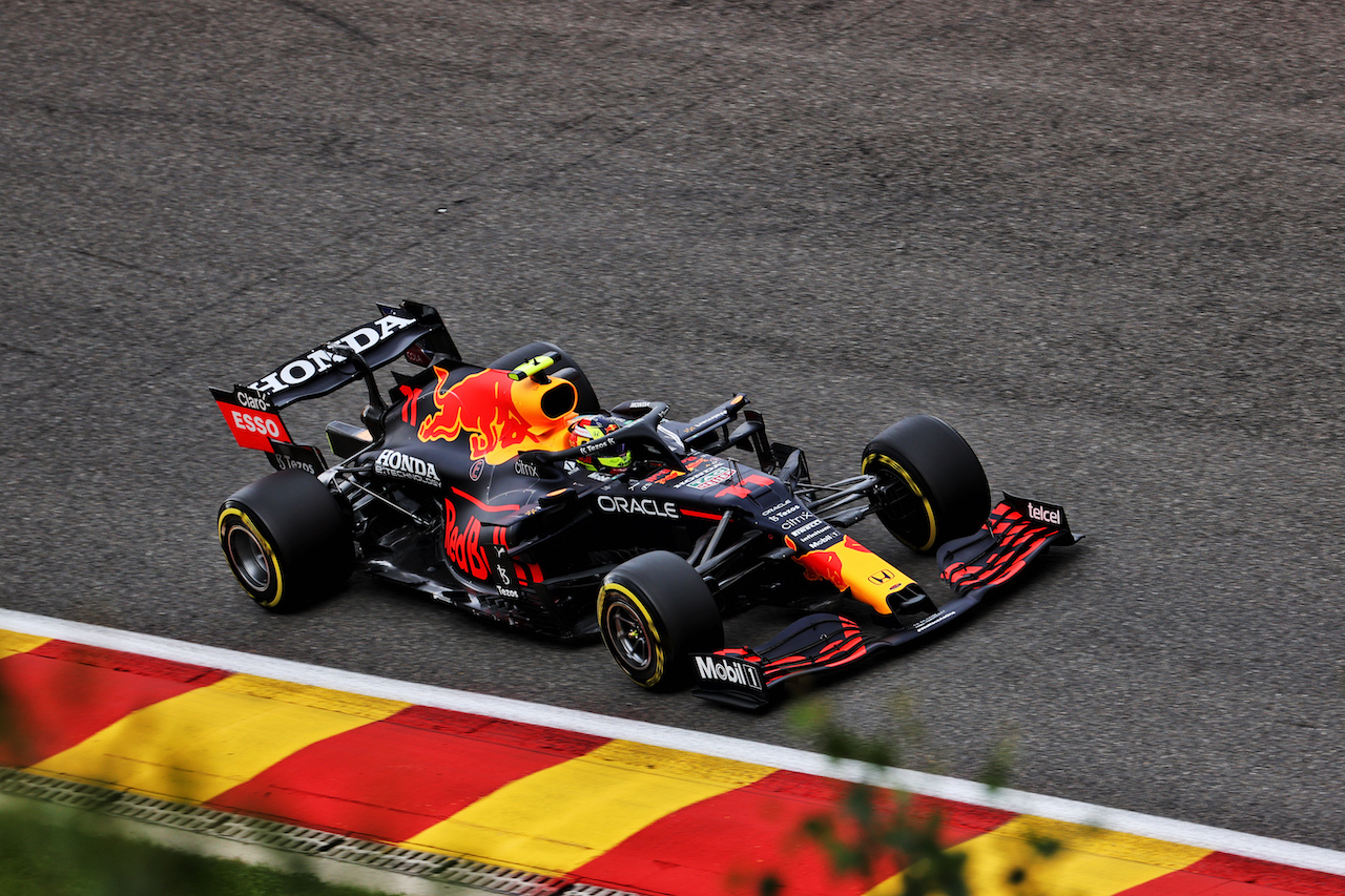 GP BELGIO, Sergio Perez (MEX) Red Bull Racing RB16B.
27.08.2021. Formula 1 World Championship, Rd 12, Belgian Grand Prix, Spa Francorchamps, Belgium, Practice Day.
- www.xpbimages.com, EMail: requests@xpbimages.com © Copyright: Batchelor / XPB Images