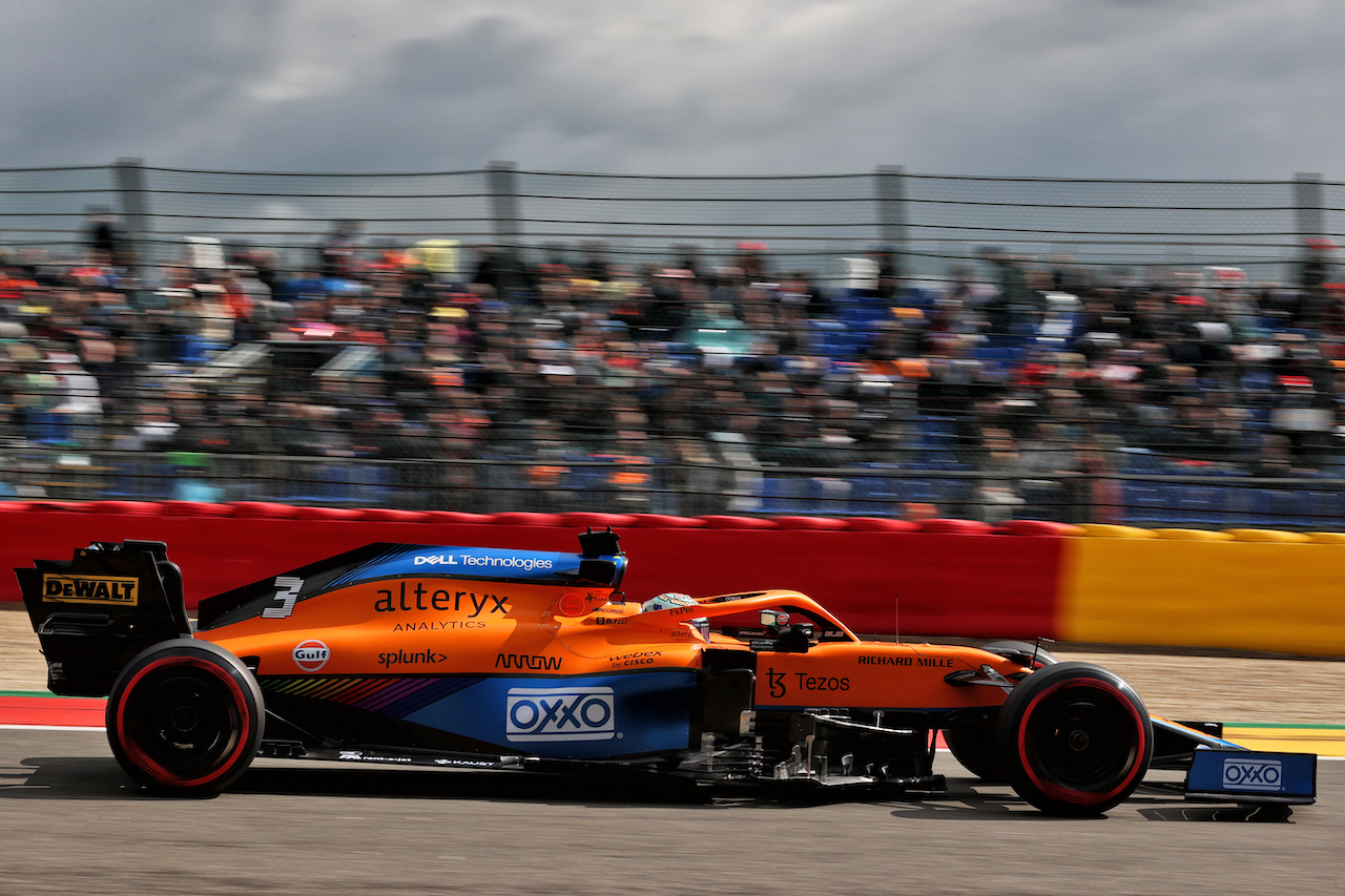 GP BELGIO, Daniel Ricciardo (AUS) McLaren MCL35M.
27.08.2021. Formula 1 World Championship, Rd 12, Belgian Grand Prix, Spa Francorchamps, Belgium, Practice Day.
- www.xpbimages.com, EMail: requests@xpbimages.com © Copyright: Batchelor / XPB Images