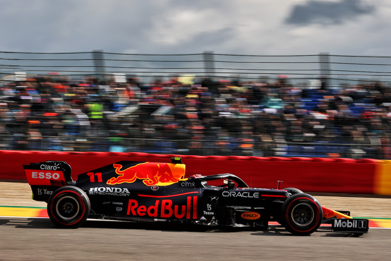 GP BELGIO, Sergio Perez (MEX) Red Bull Racing RB16B.
27.08.2021. Formula 1 World Championship, Rd 12, Belgian Grand Prix, Spa Francorchamps, Belgium, Practice Day.
- www.xpbimages.com, EMail: requests@xpbimages.com © Copyright: Batchelor / XPB Images