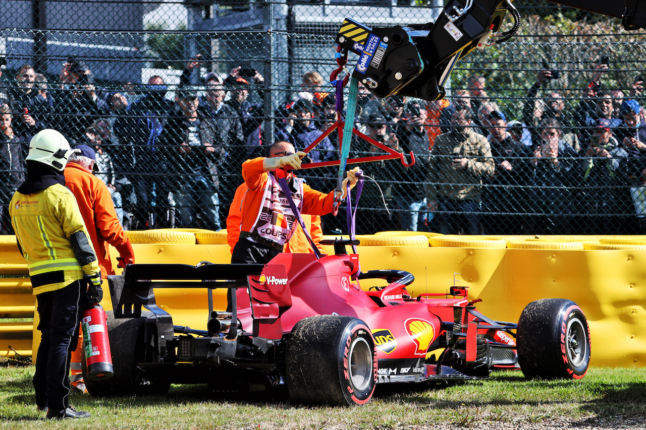 GP BELGIO, Charles Leclerc (MON) Ferrari SF-21 crashed in the second practice session.
27.08.2021. Formula 1 World Championship, Rd 12, Belgian Grand Prix, Spa Francorchamps, Belgium, Practice Day.
- www.xpbimages.com, EMail: requests@xpbimages.com © Copyright: Batchelor / XPB Images