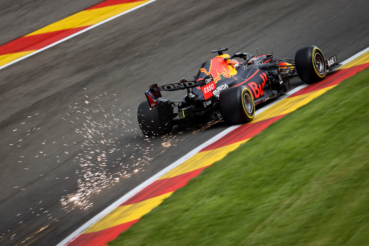 GP BELGIO, Max Verstappen (NLD), Red Bull Racing 
27.08.2021. Formula 1 World Championship, Rd 12, Belgian Grand Prix, Spa Francorchamps, Belgium, Practice Day.
- www.xpbimages.com, EMail: requests@xpbimages.com ¬© Copyright: Charniaux / XPB Images