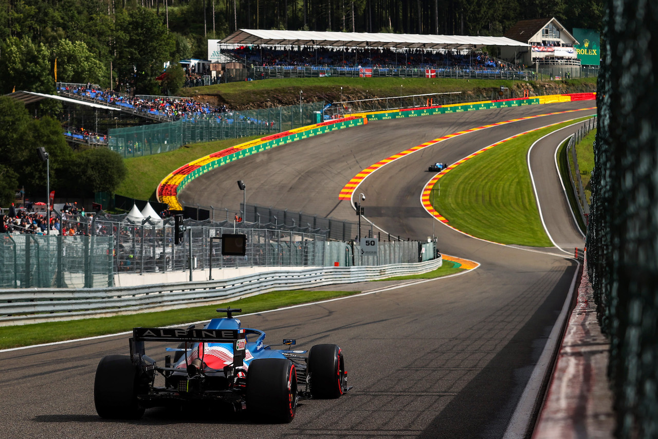 GP BELGIO, Fernando Alonso (ESP), Alpine F1 Team 
27.08.2021. Formula 1 World Championship, Rd 12, Belgian Grand Prix, Spa Francorchamps, Belgium, Practice Day.
- www.xpbimages.com, EMail: requests@xpbimages.com ¬© Copyright: Charniaux / XPB Images