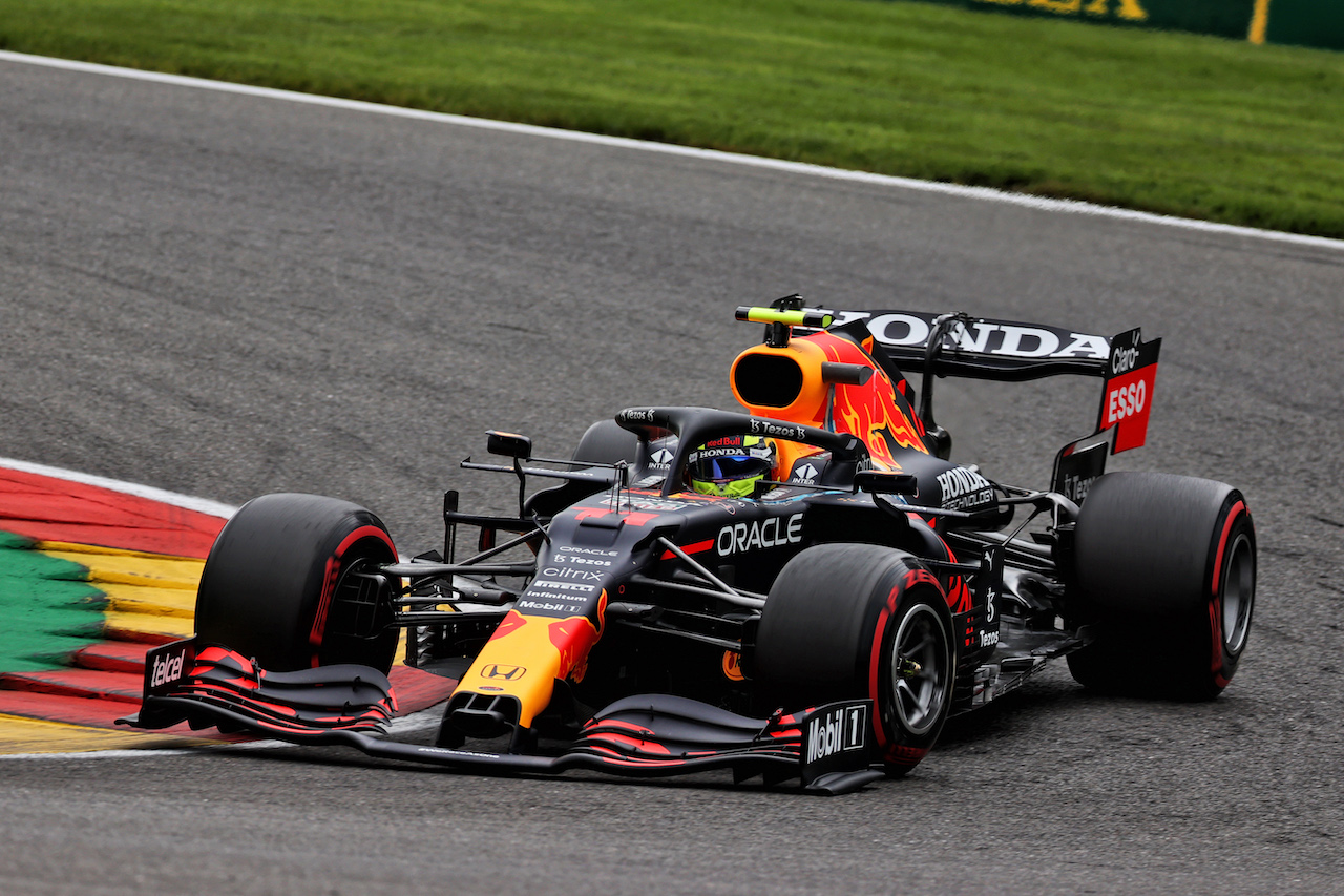 GP BELGIO, Sergio Perez (MEX) Red Bull Racing RB16B.
27.08.2021. Formula 1 World Championship, Rd 12, Belgian Grand Prix, Spa Francorchamps, Belgium, Practice Day.
- www.xpbimages.com, EMail: requests@xpbimages.com © Copyright: Batchelor / XPB Images