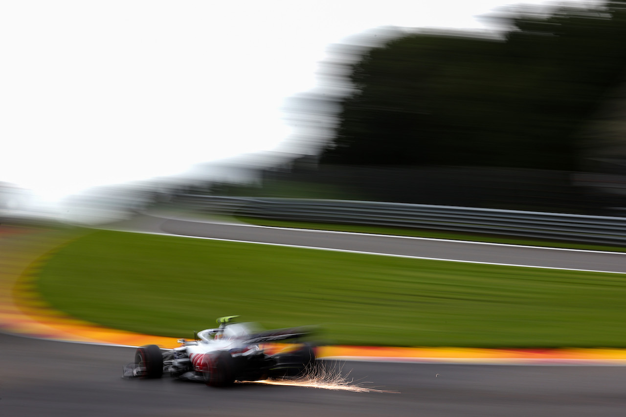 GP BELGIO, Mick Schumacher (GER), Haas F1 Team 
27.08.2021. Formula 1 World Championship, Rd 12, Belgian Grand Prix, Spa Francorchamps, Belgium, Practice Day.
- www.xpbimages.com, EMail: requests@xpbimages.com ¬© Copyright: Charniaux / XPB Images